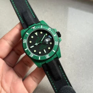 Submariner DIW Green Carbon VSF 1:1 Best Edition Black Dial on Black Nylon Strap